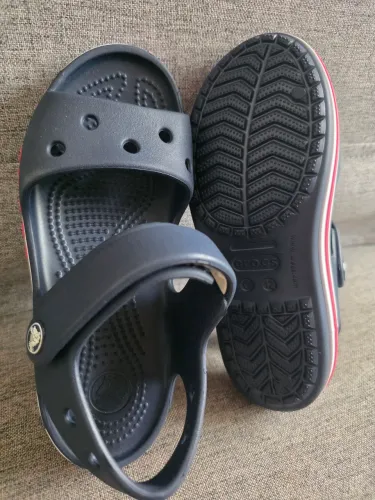 Crocs original sem uso