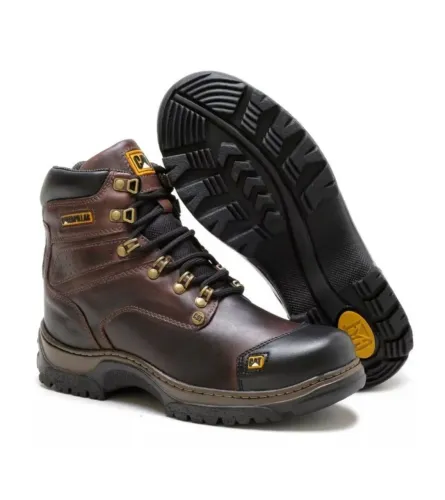 Bota CAT em Couro 