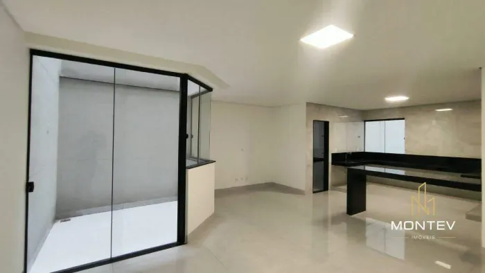 Apartamento residencial de 130 m² à venda no Centro de Divinópolis, MG