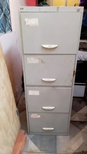 Armário arquivo 5 gavetas 