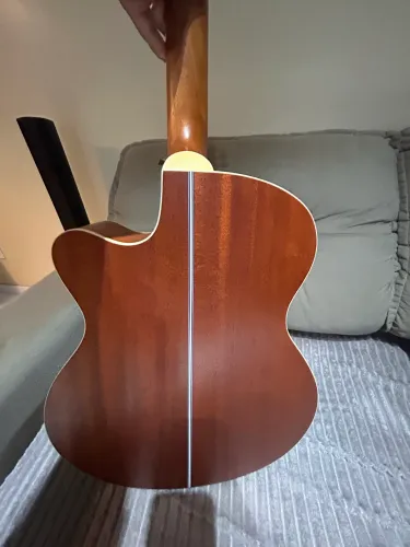 Violão elétrico Seizi 