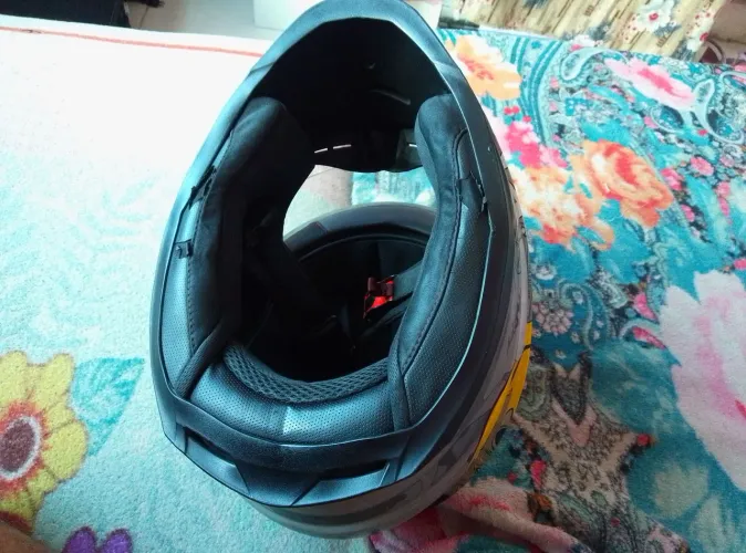Vendo esse capacete