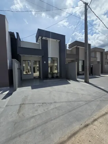 Planalto com 3 Quartos Climatizados em Resid. Fechado | Casa Nova | (92) 99195.3734
