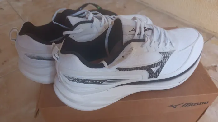 Mizuno space 5 original!
