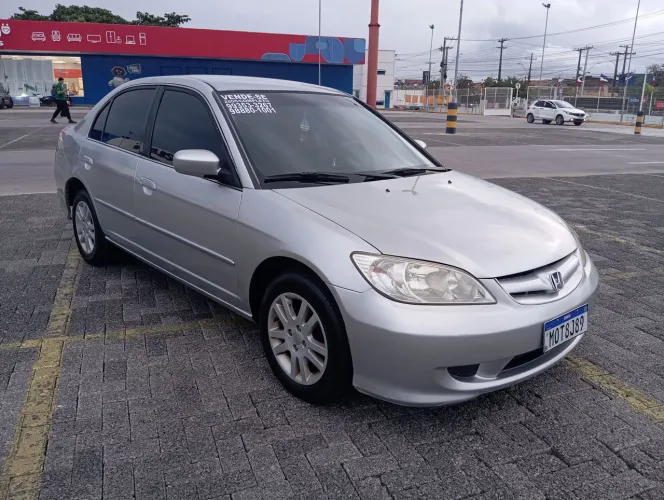 Honda Civic Sedan LX 1.7 16V 115cv Mec. 4P 2005