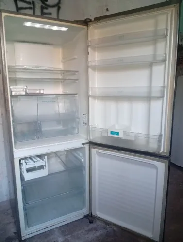 Geladeira inversa top de linha luzes de LED