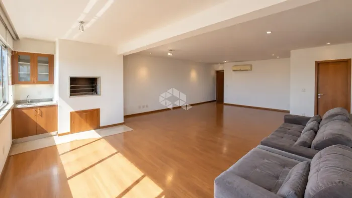 Apartamento à venda, 2 dormitórios (1 suíte), 2 vagas, infra - bairro Higienópolis - Porto