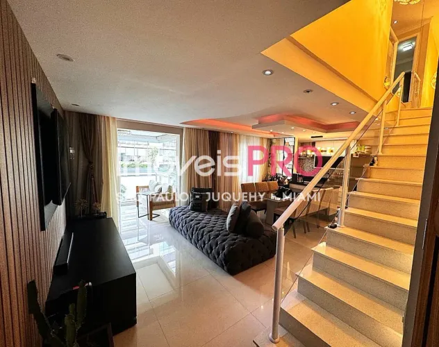 Apartamento em Alto de Pinheiros com 80m²