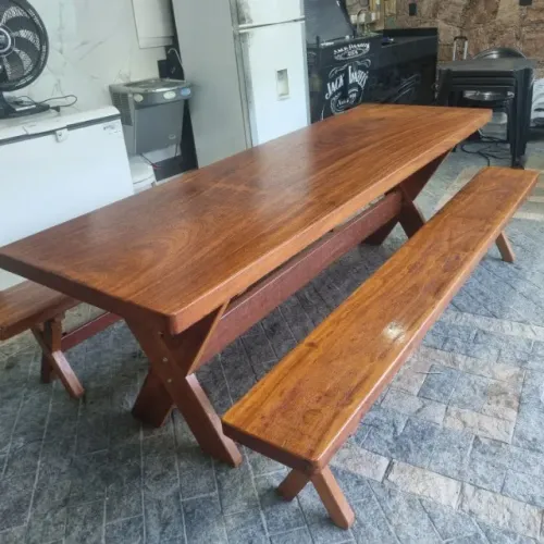 Mesa Rústica em Madeira Maciça de Lei Com 2 Bancos