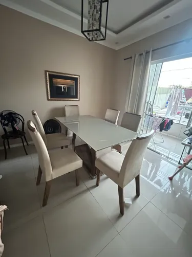 Mesa de jantar 6 lugares