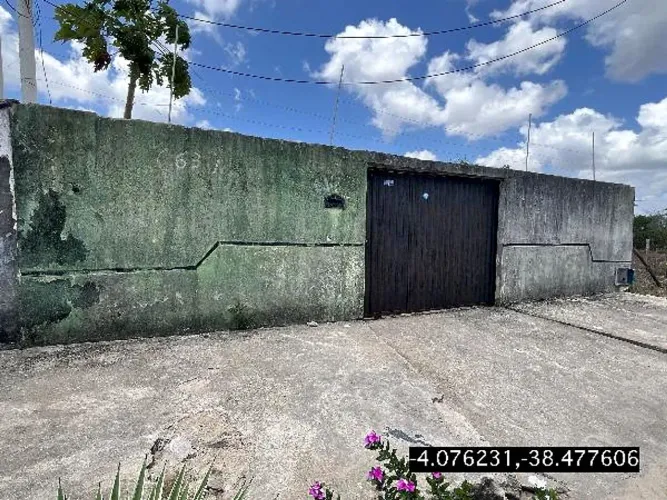 Casa no MAL COZINHADO em Horizonte/CE - Caixa *6375