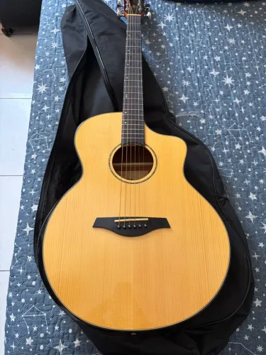 Violão J. White