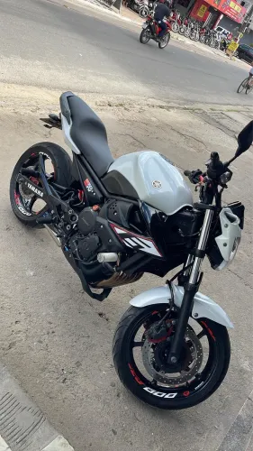 YAMAHA XJ6 2013