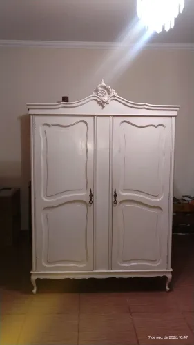 VENDO GUARDA-ROUPA PROVENÇAL LUIZ XV 2P.