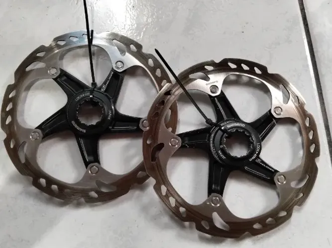 Par Disco Shimano Ice tech 160mm