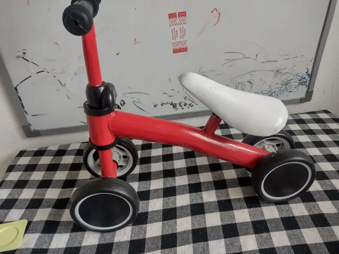 Bicicleta de equilíbrio