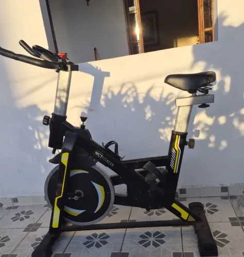 Bicicleta Spinning WCT FITNESS