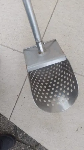 Sand Scoop com cabo de aço inox