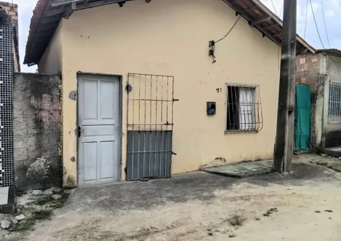 Vendo casa em Vista da Serra I
