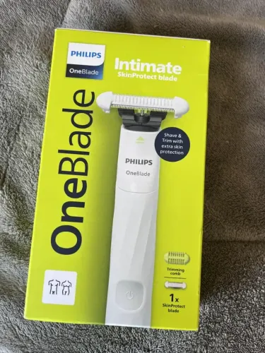 Aparador de Pelos Íntimo Philips OneBlade Intimate QP1924/10 À prova d'água - Bivolt