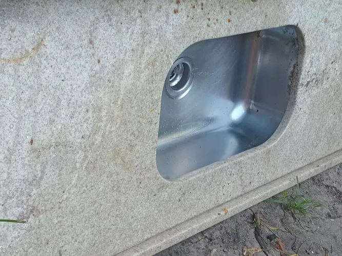 Pia de granito com Cuba inox