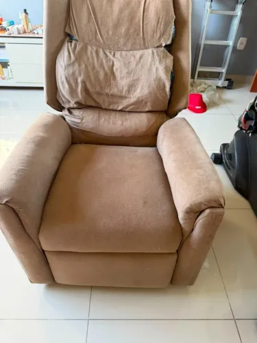 Poltrona reclinável
