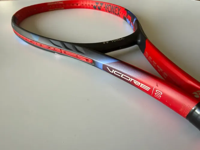 Yonex Vcore 100 L2 300g 16x19