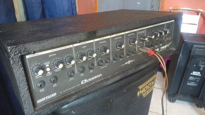 Amplificador de som Cabeçote mono potente