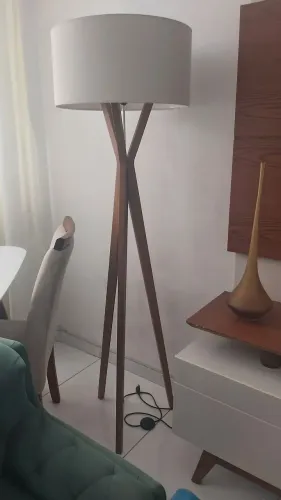 Abajur de chão 