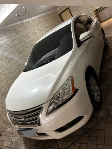 Nissan Sentra SV 2.0 Flexstart 16V Aut. 2016