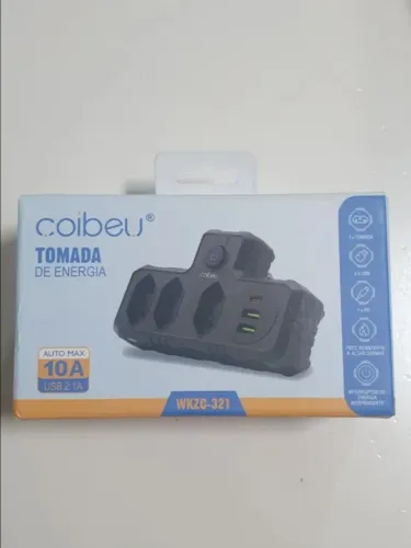 Extensão Coibiu Bivolt 3 Tomadas com USB e USB-C