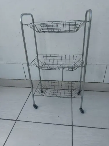 Fruteira em alumínio