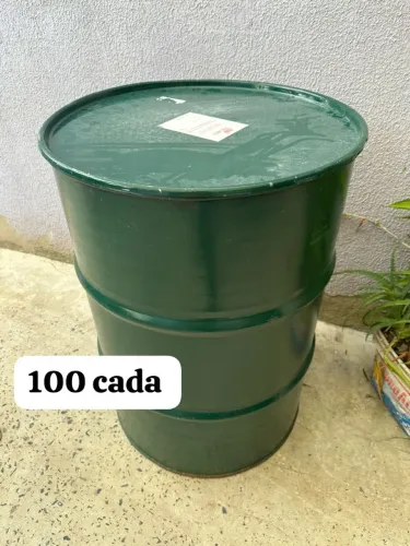 Tambor 200 litros ótimo estado de conservação