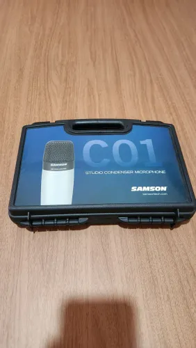 Microfone condensador Samson C01