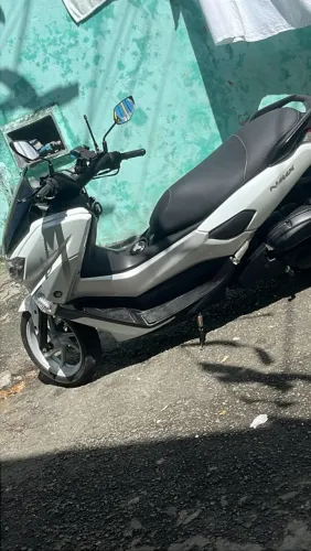 Vendo nmax 2017 em perfeito estado
