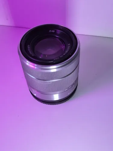Lente Sony 18-55mm f3.5/5.6 OSS (SEL1855) Silver