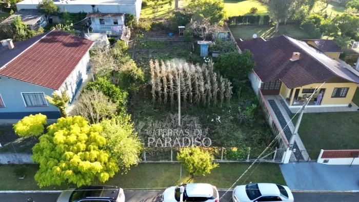 Terreno urbano com 449 m²(frente 15 metros) no centro de Campo Alegre - SC