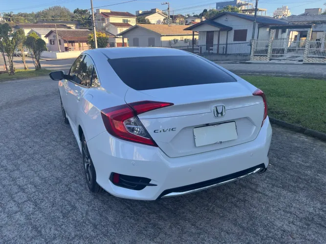 Honda Civic Sedan EXL 2.0 Flex 16V Aut.4p 2021