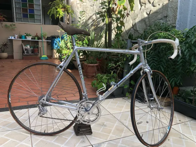 Vendo bicicleta speed italiana clássica ALAN Fanini Record, aproximadamente do ano de 1987