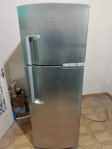 Geladeira Brastemp Clean inox Frost Free 380L