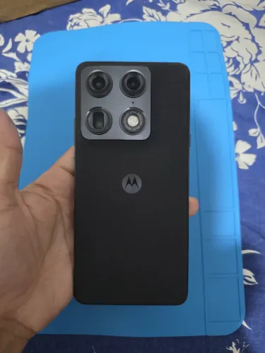 Motorola Signature
