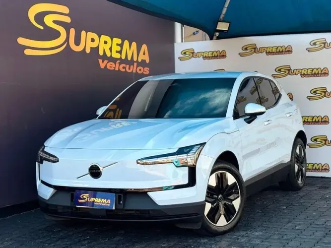 Volvo EX30 E60 Core (elétrico) 2024