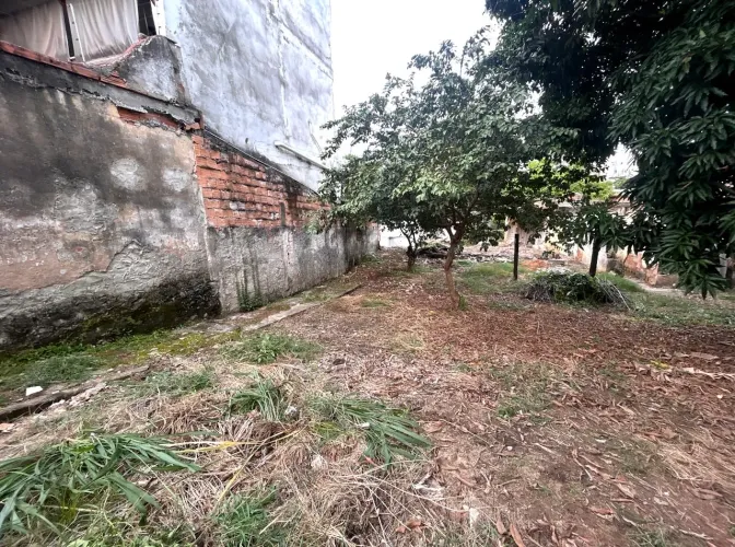 Ótimo lote 460 m2 melhor ponto do planalto do lado estação metrô e Cristiano Machado 