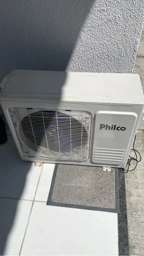 Vendo Condensador Philco 9 mil btus funcionando perfeitamente.