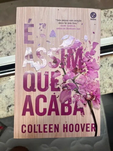 Livros Collen Hoover