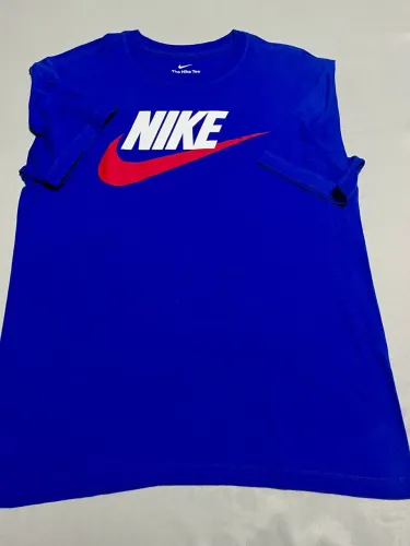 CAMISETA AZUL NIKD