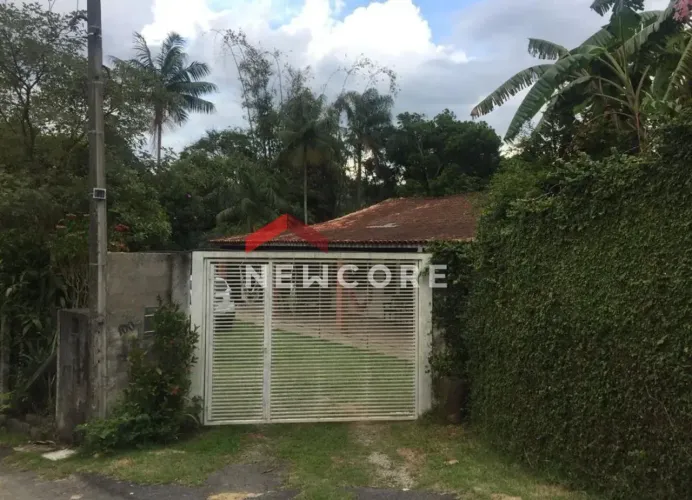 Casa em Rua José Benevides de Souza Filho - Capela Velha - Santana de Parnaíba/SP