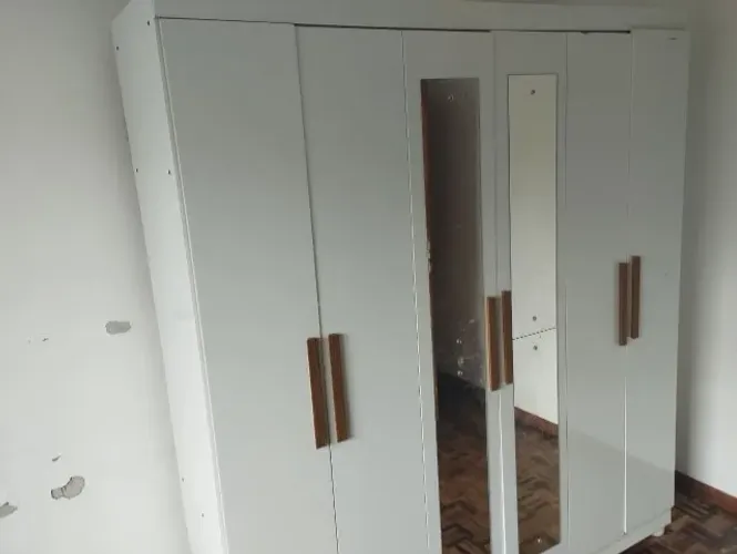 Guarda roupa de casal