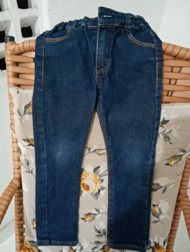 Calça jeans infantil azul