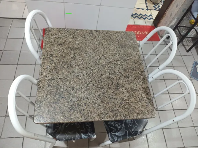 Vendo essa mesa